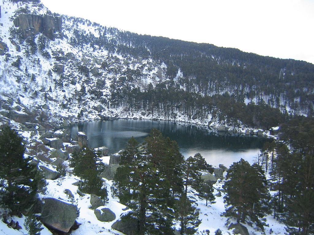 Laguna Negra 49 * San Leonardo De Yague